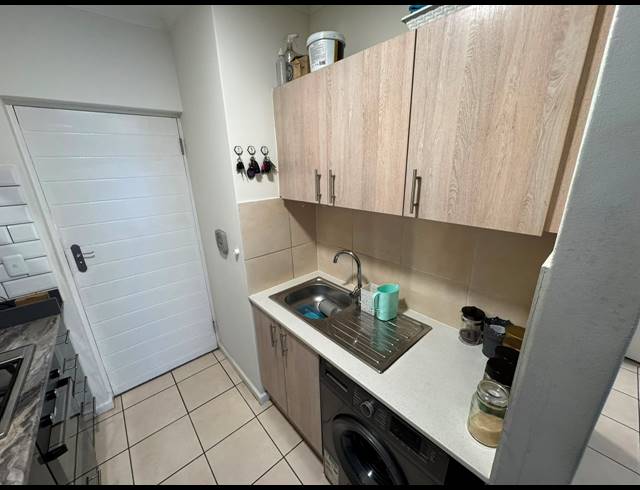 2 BEDROOM APARTMENT FOR SALE IN HEATHER PARK